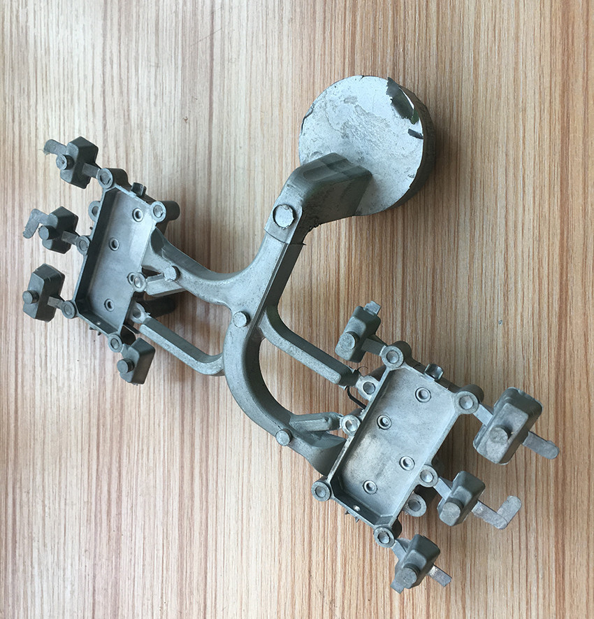 MOLD33